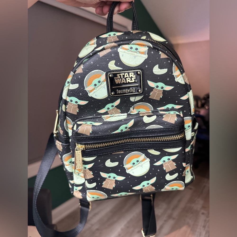 Baby Yoda Disney Loungefly Backpack - Picture 2 of 3
